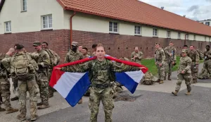 Pripadnici 16. hrvatskoga kontingenta NATO aktivnosti prednjih kopnenih snaga u Poljskoj, sudjelovali su u petak na vojnom natjecanju u pješačkoj hodnji Norwegian Foot March na poljskom vojnom poligonu Bemowo Piskie i ostvarili vrhunske rezultate, priopćio je u subotu MORH.