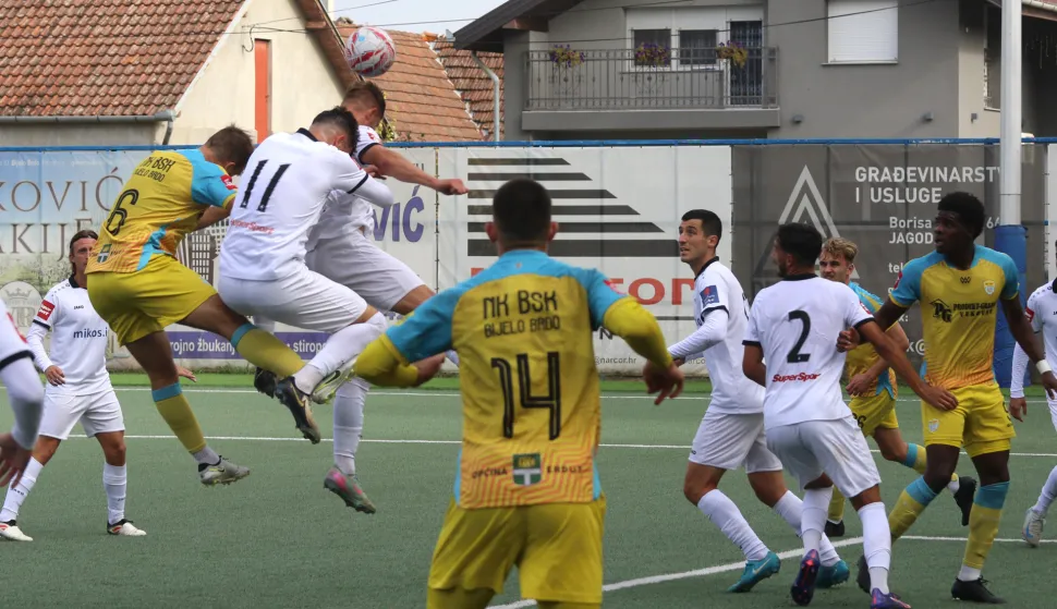 Bijelo Brdo, 18. 10. 2025, Igralište u Bijelom Brdu, nogomet, BSK - Croatia (Zmijavci), SuperSport Prva liga.snimio GOJKO MITIĆ