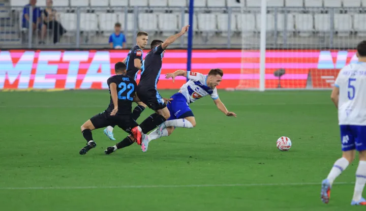 Osijek, 09.08.2025 - Susret 2. kola HNL-a Osijek - Rijeka. foto HINA/ ik