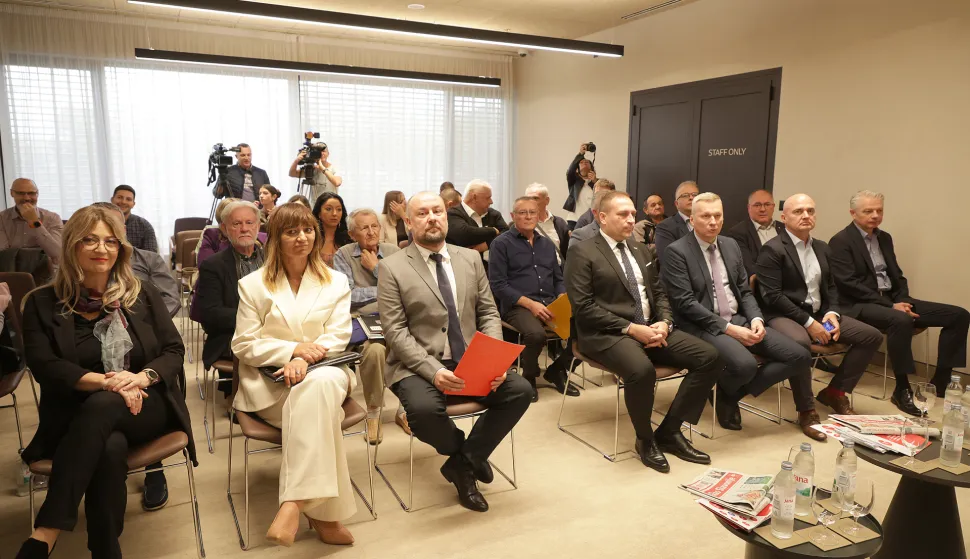 Čepin, 23. 10. 2025., Hotel Materra, RE-AGRO, REAGRO, konferencija, konferencija o održivoj poljoprivredi SNIMIO BRUNO JOBST