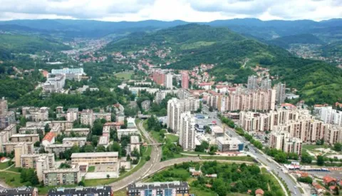 ?Tuzla, panorama, Bosna i Hercegovina------2 st color ekonomija