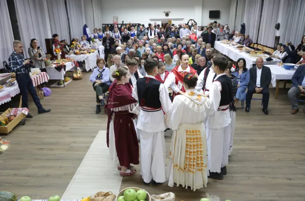 Osijek, 25. 10. 2025., Ulica K. P. Svačića, &Scaron;okačka grana, &Scaron;okačka kuvarica, kuharica, Dani kruha SNIMIO BRUNO JOBST