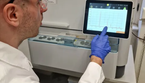 Odjel za kemiju - program cjeloživotnog obrazovanja