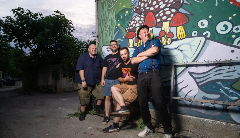 Martin's Surfersbend