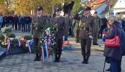 Vijence su položili i roditeljifoto: Marija Le&scaron;ić Omerović
