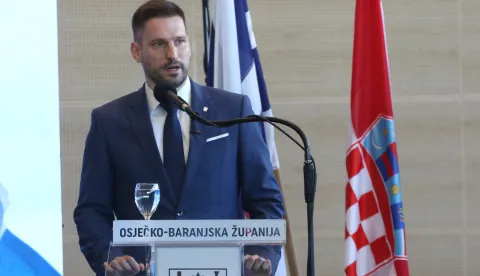 Osijek, 06. 10. 2025, Svečnon obilježavanje završetka projekta izgradnje i početak rada u novoj zgradi I. gimnazije Osijek. Ivan Radić.snimio GOJKO MITIĆ