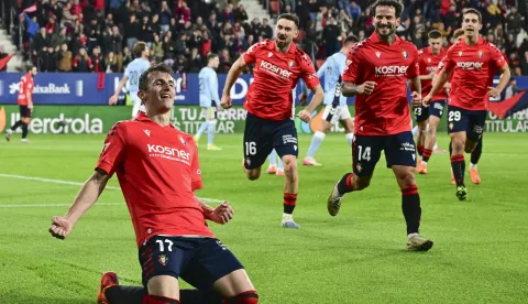 epa12484605 Osasuna's Ante Budimir celebrates scoring a goal during the Spanish LaLiga soccer match between CA Osasuna and Celta de Vigo, in Pamplona, Navarra, Spain, 26 October 2025. EPA/Inaki Porto