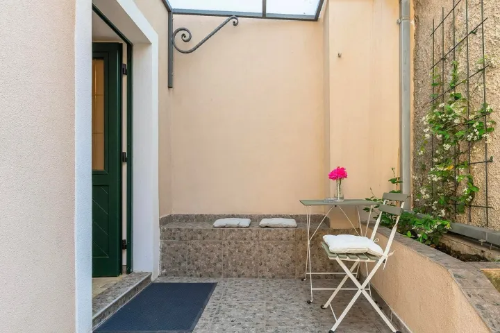 Najiznajmljivač 2025, Calafati Apartment nalazi se ucentru Rijeke