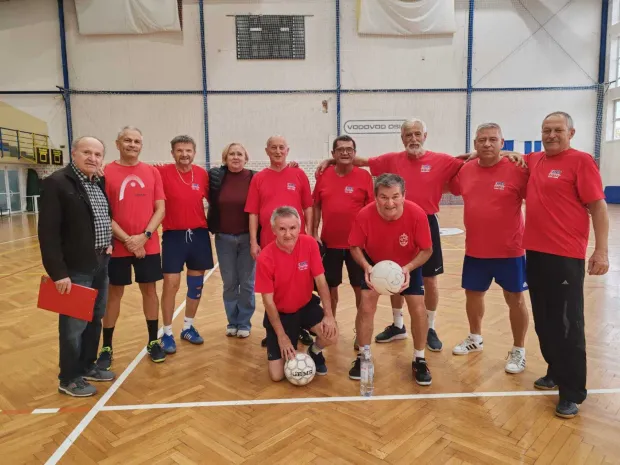 Malonogometni turnir Udruge umirovljenika HEP-a Slavonije i Baranje: Pehar osvojila osječka podružnica