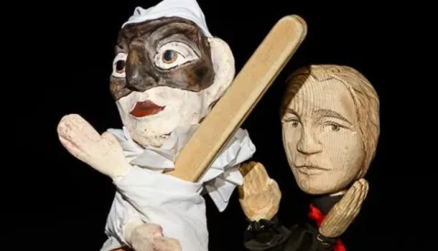 ?Lutkarska predstava Putovanje u sredite sebe u subotu, 15. listopada, u 18 sati na programu je Dječjeg kazalita Branka Mihaljevića. Predstavu izvode studenti Umjetničke akademije u Osijeku, a nastala je kao zavrni ispit Mateje Bublić i Gordana Marijanovića------2x osijek