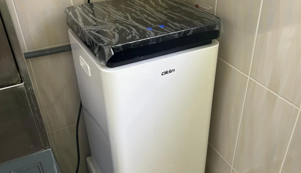 STARI JANKOVCIDječji vrtić Krijesnica iz Starih Jankovaca uspješno je završio projekt "Nabava uređaja za sprječavanje nastanka biootpada", čiji je glavni cilj smanjenje troškova zbrinjavanja otpada te uvođenje održivih, ekološki prihvatljivih praksi u svakodnevni rad vrtića.2025.