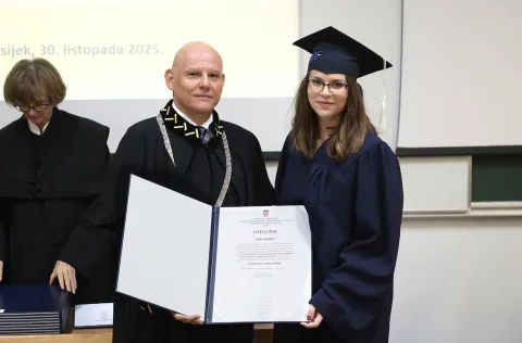 Osijek, 30. 10. 2025., Medicinski fakultet Osijek, MFOS, promocija, promocija diplomiranih studenata Medicinskog fakulteta Osijek, Domagoj Drenjančević - dekan MFOS SNIMIO BRUNO JOBST