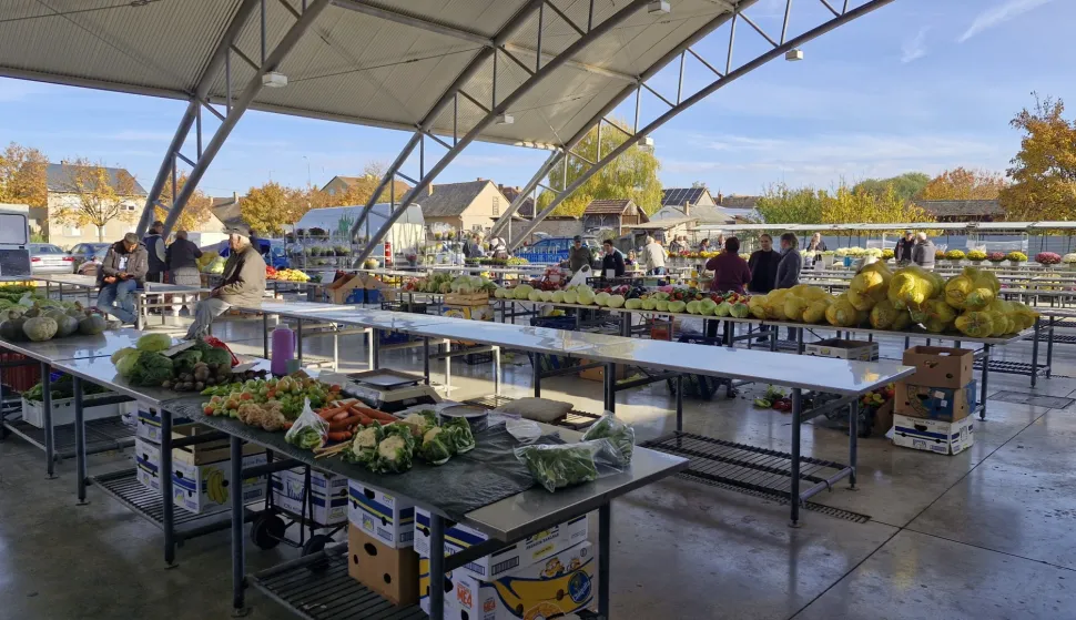 Gradska tržnica Beli Manastir