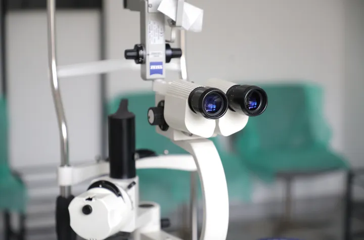 Osijek, 03. 11. 2025., Europska avenija 14, Očni odjel, posjet, Klinika za očne bolesti, očne bolesti, Ugovor o darivanju čestica, medicinski instrument SNIMIO BRUNO JOBST