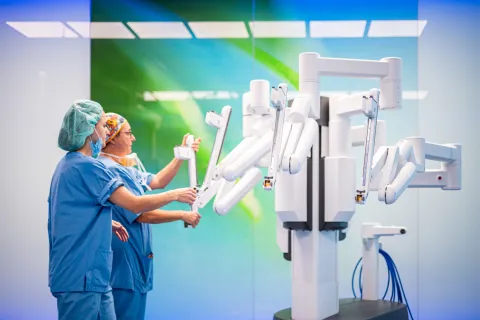 Bolovi izazvani žučnim kamencima mogu značajno naru&scaron;iti kvalitetu života, a strah od operacije često dodatno otežava odluku o liječenju. 