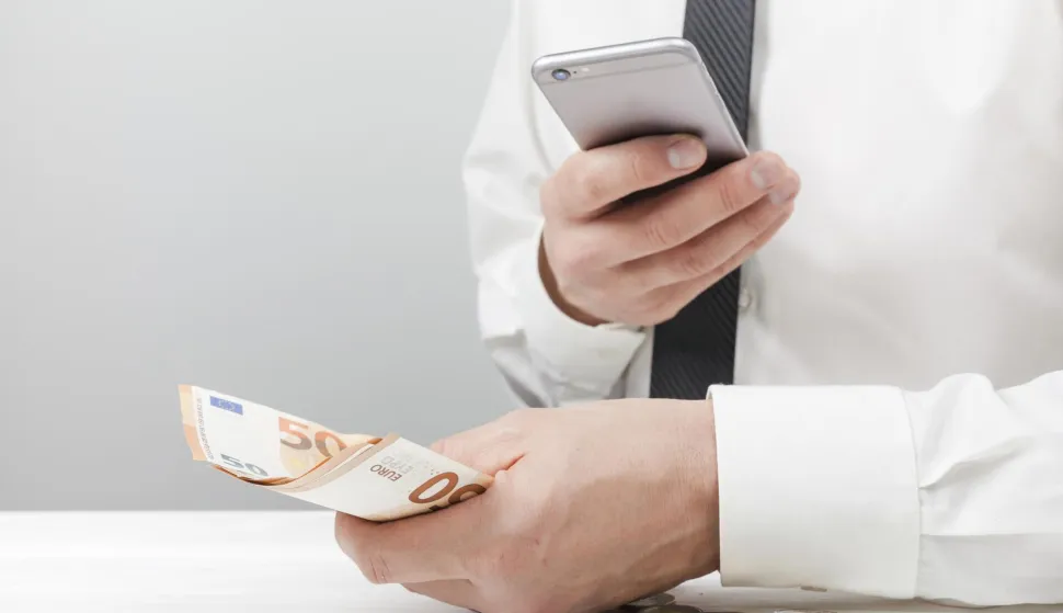 NOVA FAZA Europska središnja banka nastavlja razvijati inovaciju u načinu plaćanjaMain Headline:Probne transakcije digitalnim eurom već od sredine 2027.