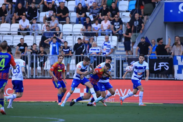 Osijek - Hajduk. Opus Arena. 