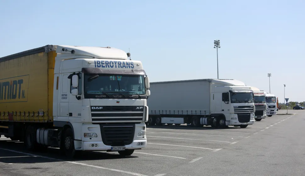 snimio Davor KIBEL,Osijek, 25.08.2015. Reportaža sa autoceste, autoput, stajalište, odmorište, benzinska pumpa, A3, Dragalić sjever