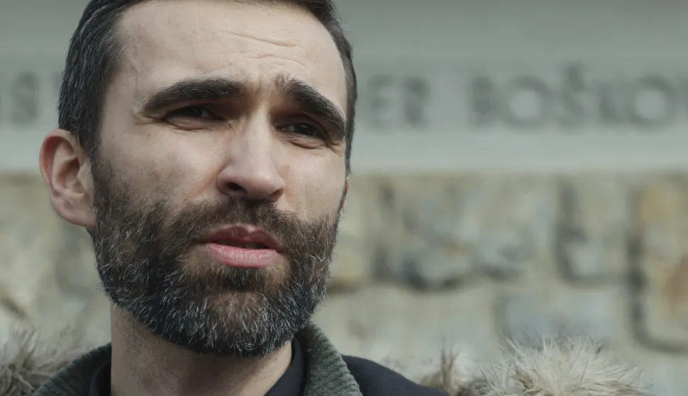 Zagreb, 21.03.2025. - Konferencija za medije Nezavisnog sindikata znanosti i visokog obrazovanja na temu: istina o štrajkašima na Institutu Ruđer Bošković. Na fotografiji glavni tajnik Sindikata Matija Kroflin. foto HINA/ Lana SLIVAR DOMINIĆ/ lsd