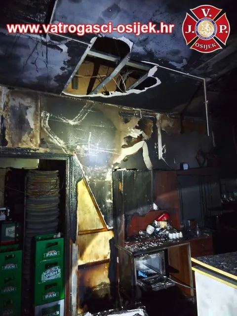 Požar u "Forumu 1", na glavnoj osječkoj tržnici