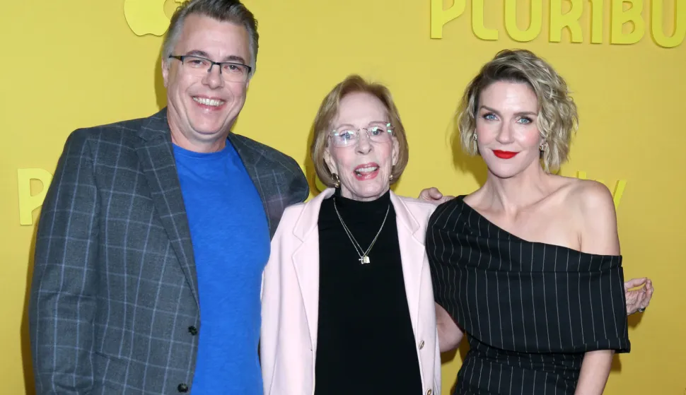  Pluribus Season Premiere at the Directors Guild of America on November 4, 2025 in Los Angeles, CA Featuring: Vince Gilligan, Carol Burnett, Rhea Seehorn Where: Los Angeles, California, United States When: 05 Nov 2025 Credit: Nicky Nelson/WENN Photo: KH1/WENN