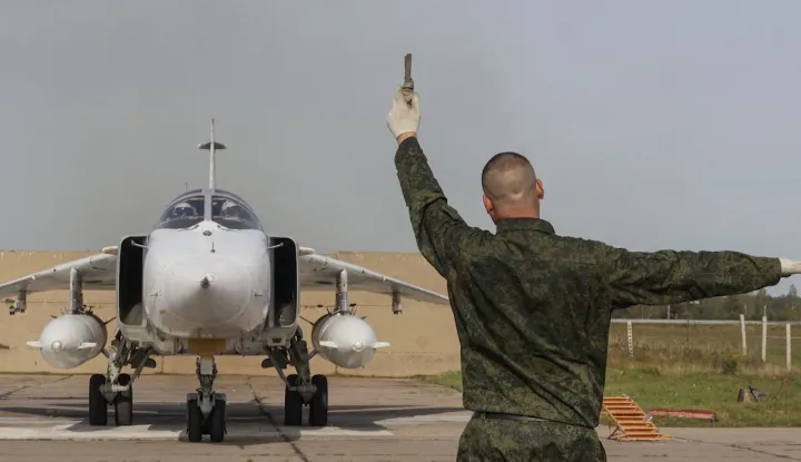 epa12379946 A still image taken from handout video provided 15 September 2025 by the Russian Defence ministry press-service shows a Russian Mikoyan MiG-31 a supersonic interceptor aircraft preparing for flight while taking part in the Zapad-2025 (West-2025) joint military drills of the Russian and Belarus armed forces at an undisclosed location in Russia. EPA/RUSSIAN DEFENCE MINISTRY PRESS SERVICE/HANDOUT HANDOUT EDITORIAL USE ONLY/NO SALESHANDOUT EDITORIAL USE ONLY/NO SALES