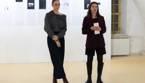 Izložba &ldquo;Intimni dijalog/Self-titled&rdquo; Stele Mikulin i Karla &Scaron;tefaneka