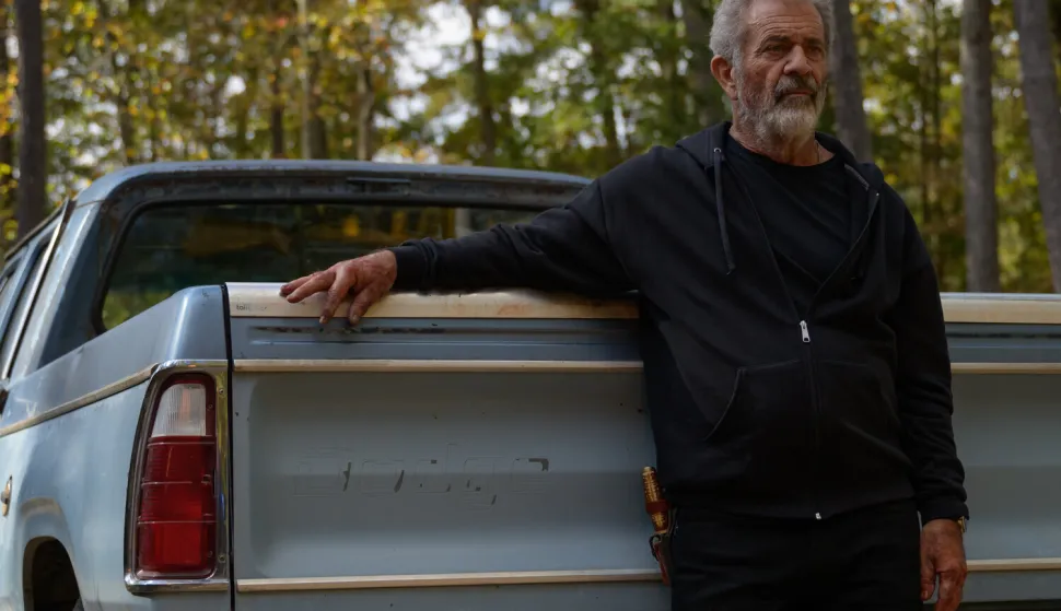 Mel Gibson u filmu "Hunting Season"