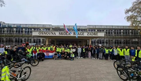 Učenici u Vukovaruustupljeno