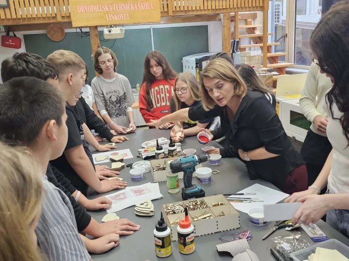  U Vinkovcima je održana dvodnevna zavr&scaron;na konferencija dvaju Obzor Europa projekata, FOREST4EU i ResAlliance. Domaćin je bio Centar kompetencija za istraživanje i razvoj kao jedan od partnera projekta FOREST4EU.