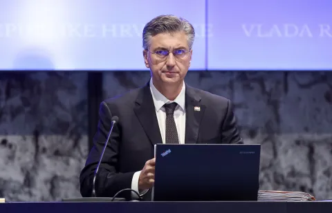 Zagreb, 13.11.2025 - Sjednica Vlade RH. Na slici predsjednik Vlade Andrej Plenković.foto HINA/ Damir SENČAR/ ds