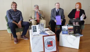 Zagreb, 15.11.2025.- Hrvatska matica iseljenika, otvaranje VII. Svjetskog festivala hrvatske književnosti. Na fotografiji Domagoj Vidović, Stjepan Šešelj, Đuro Marović, Željka Lovrenčić.foto HINA/ Admir BULJUBAŠIĆ/ abu
