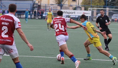 Bijelo Brdo, 15. 11. 2025, Stadion u Bijelom Brdu, nogomet, BSK - Orijent (Rijeka), SuperSport Prva liga. snimio GOJKO MITIĆ