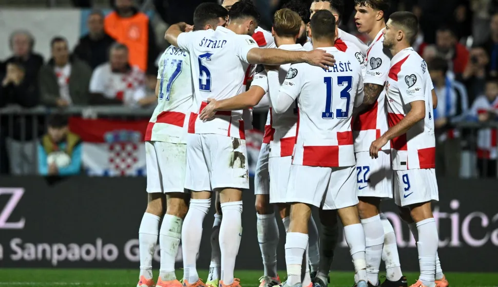 14.11.2025., stadion HNK Rijeka, Rijeka - Kvalifikacije za FIFA Svjetsko nogometno prvenstvo 2026., skupina L, Hrvatska - Farski otoci. Slavlje nogometasa Hrvatske nakon pogotka Nikole Vlasica za vodstvo 3:1. Photo: Marko Lukunic/PIXSELL