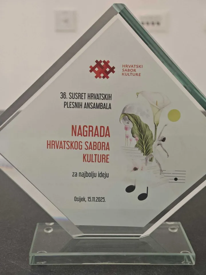36. Susret hrvatskih ansambala: Karla Mežnarić osvojila nagradu za najbolju ideju