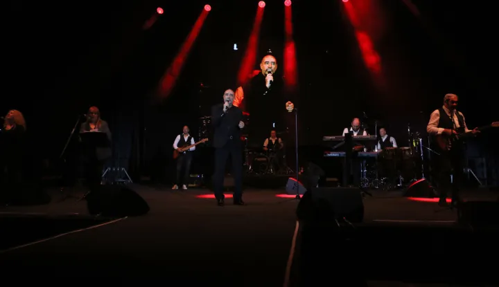 Osijek, 15. 11. 2025, SD Gradski vrt. Koncert Dražen Zečić.snimio GOJKO MITIĆ