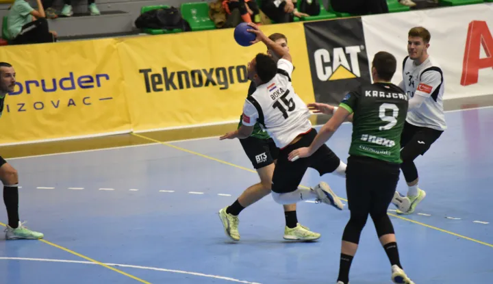 Muka s Porečom, put u Švicarsku pa slavonski derbi