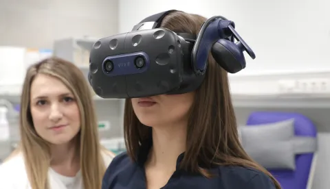 Osijek, 10. 11. 2025., KBC Osijek, OHBP, Zavod za audiologiju i fonologiju, VR, virtualna stvarsnost, virtual reality, vestibularna rehabilitacija, Tihana Mendeš - specijalist ORL SNIMIO BRUNO JOBST