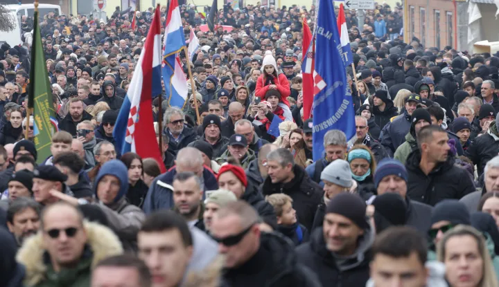 Vukovar, 18. 11. 2024., kolona sjećanja, Vukovar 2024SNIMIO BRUNO JOBST