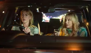 Kate Winslet i Toni Collette u filmu "Goodbye June" 