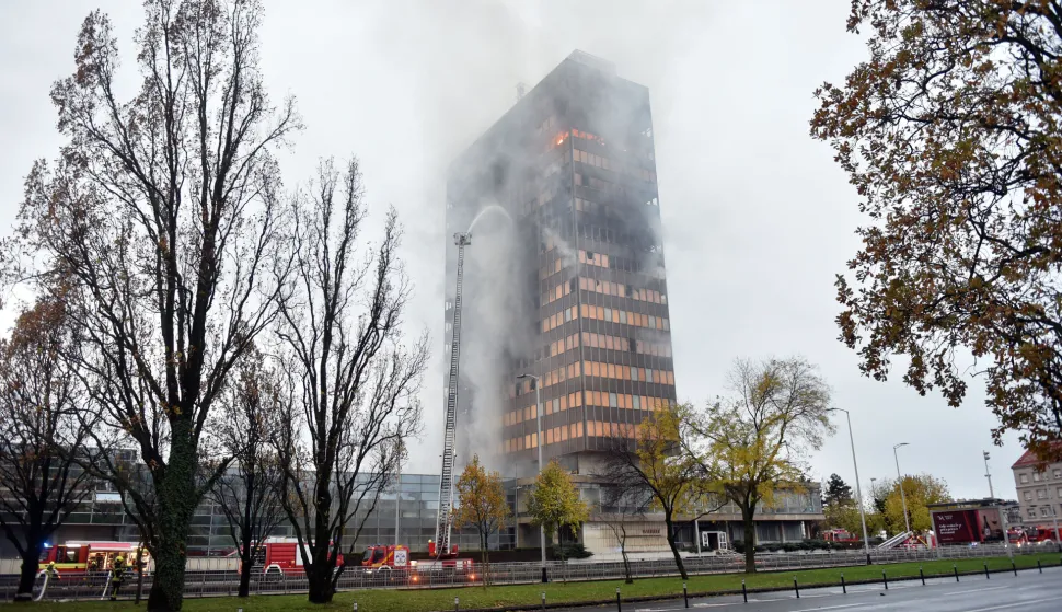 Zagreb, 18.11.2025 (novosti) - pozar, zgrada Vjesnika.foto Davor Kovacevicnovosti