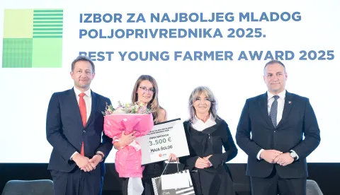 22.05.2025., Zagreb - Dodjela nagrada za najboljeg mladog poljoprivrednika/cu 2025. Christophe Hansen, Maja Sulog, Suncana Glavak i potpredsjednik Vlade i ministar poljoprivrede, sumarstva i ribarstva David Vlajcic Photo: Sandra Simunovic/PIXSELL