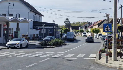 Kneževi Vinogradi - centar naselja