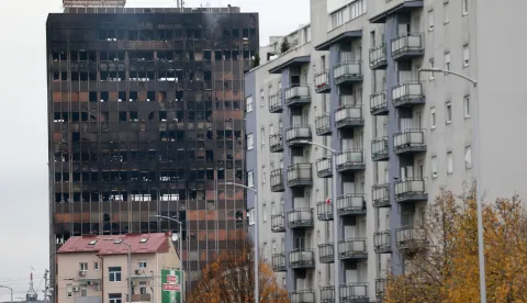 Zagreb, 19.11.2025. - Vjesnikov neboder danas. U Vjesnikovom neboderu na Slavonskoj aveniji požar je izbio u ponedjeljak malo prije ponoći. foto HINA/ Lana SLIVAR DOMINIĆ/ ml