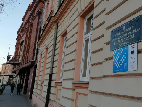 Zgrada Gimnazije Županjafoto: Marija Lešić Omerović