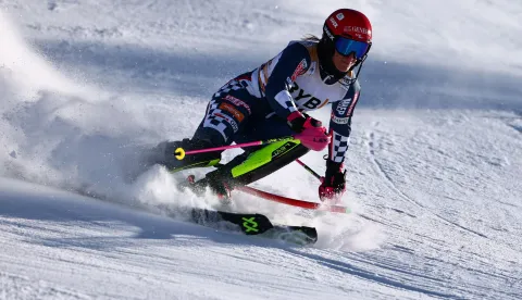 epa12543997 Leona Popovic of Croatia competes in the first run of the Women's Alpine Skiing World Cup Slalom in Gurgl, Austria, 23 November 2025. EPA/ANNA SZILAGYI