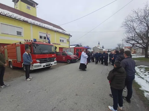 Predstavljanje vatrogasnog vozila u Vrbanjiustupljeno