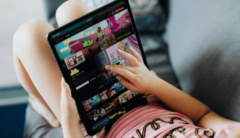 DJECA ONLINE KOMPJUTOR IGRICE INTERNET