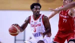 09.08.2025., SD Marino Cvetkovic, Opatija - Pretkvalifikacijska utakmica za FIBA Svjetsko kosarkasko prvenstvo, skupina G, 2. kolo, Hrvatska - Danska. Jaleen Smith i Tobias Jensen Photo: Nel Pavletic/PIXSELL