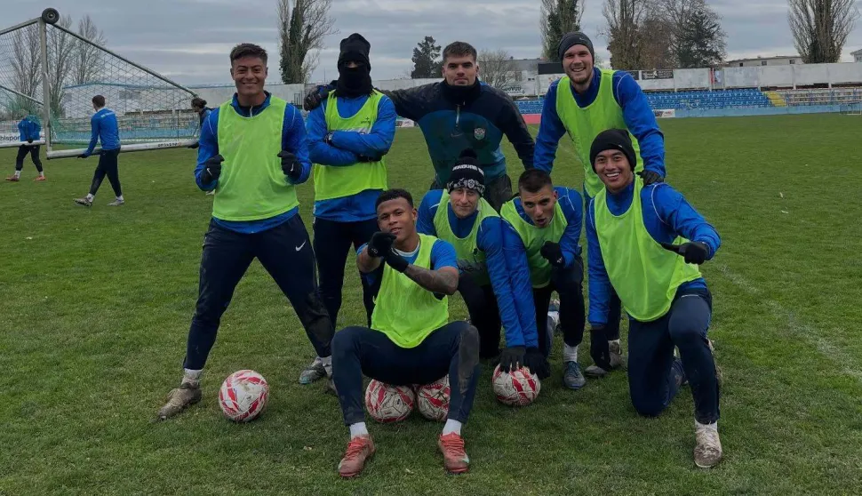 Dobro raspoloženje u Borovu naseljufoto: HNK Vukovar 1991